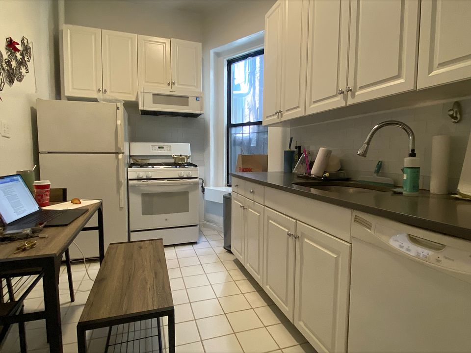 1st image of 142 E 27th St #Ac