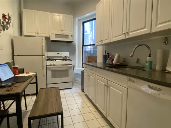 142 East 27th Street image 1 of 10