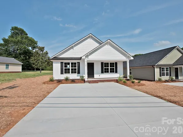 125 S Beaver St, Landis, NC 28088