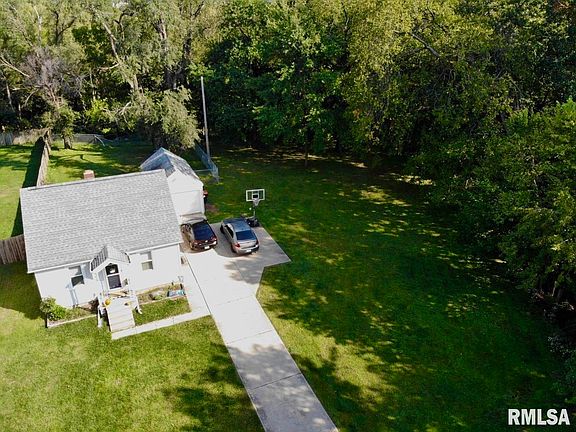 3rd image of 2027 W Wilson Ave