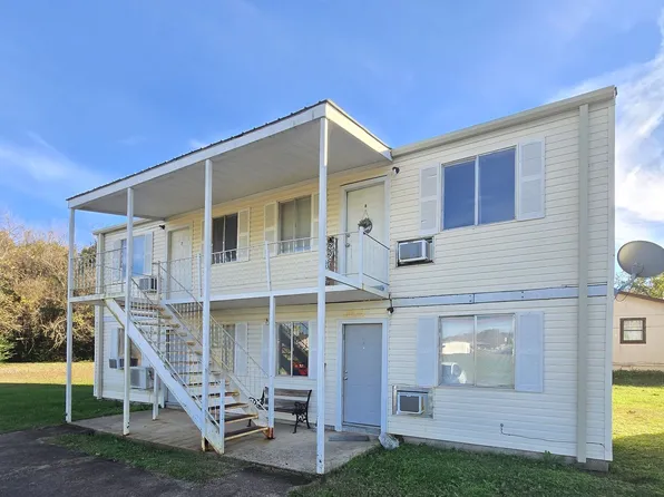 89 Moser St Unit 1, Melbourne, AR 72556