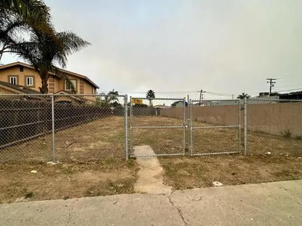 124 N Hayes Avenue, Oxnard, CA 93033