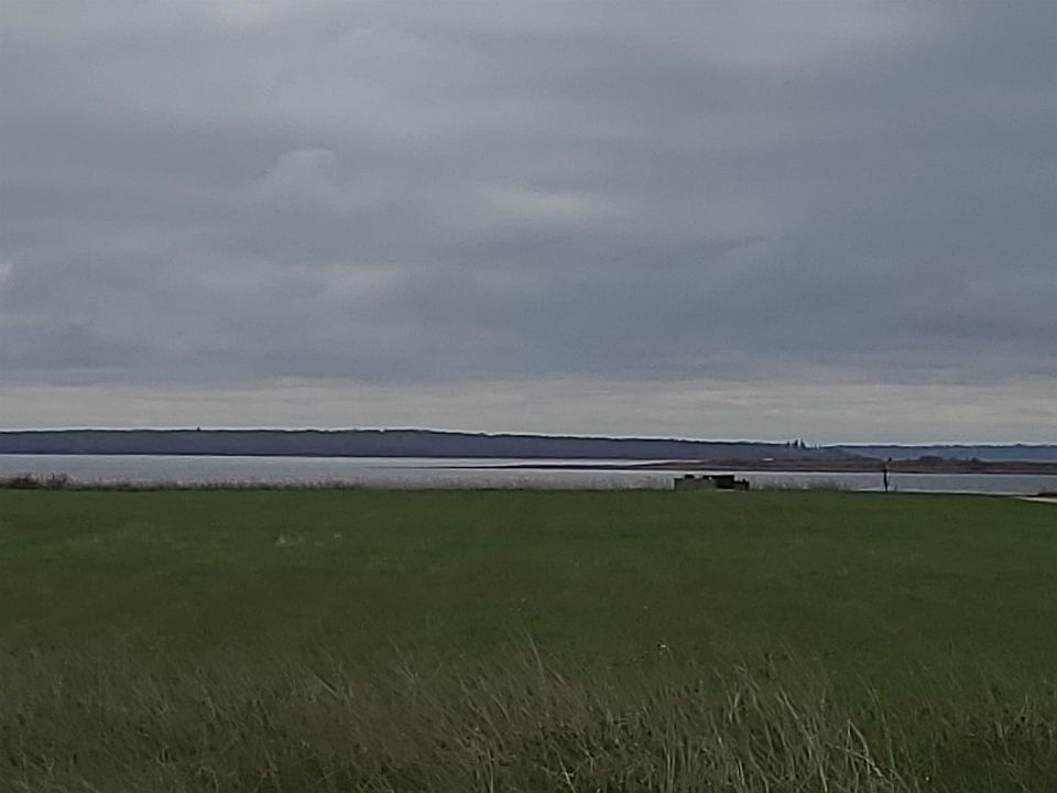 2nd image of 4 Island View Ln #4