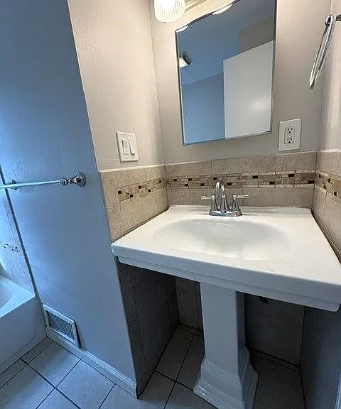 149 Willow Ave #2 — Photo 6