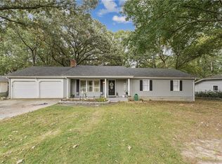 2524 Springdale Dr, Snellville, GA 30078