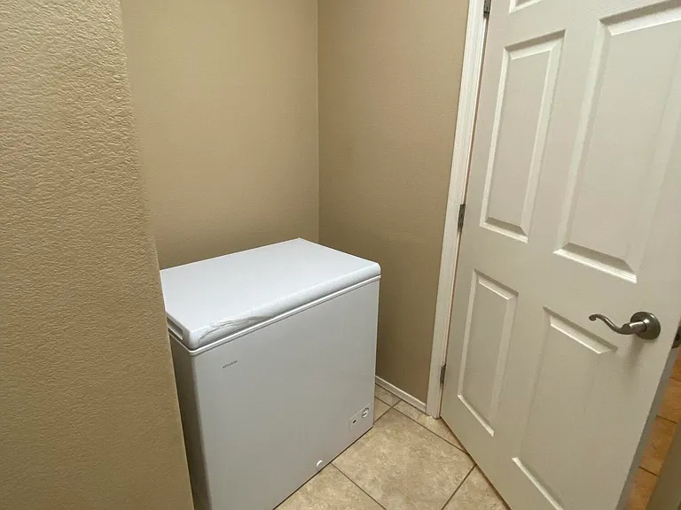 13510 W Avalon Dr — Photo 42