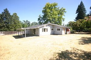 2nd image of 21782 Berkeley Dr