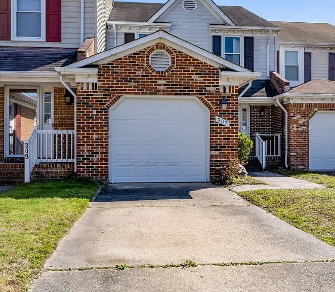 307 Pratt Ct #1 — Photo 1