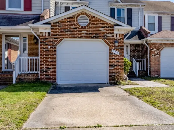 307 Pratt Ct #1, Virginia Beach, VA 23452