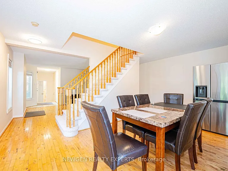 1 Kitto Ct — Photo 12