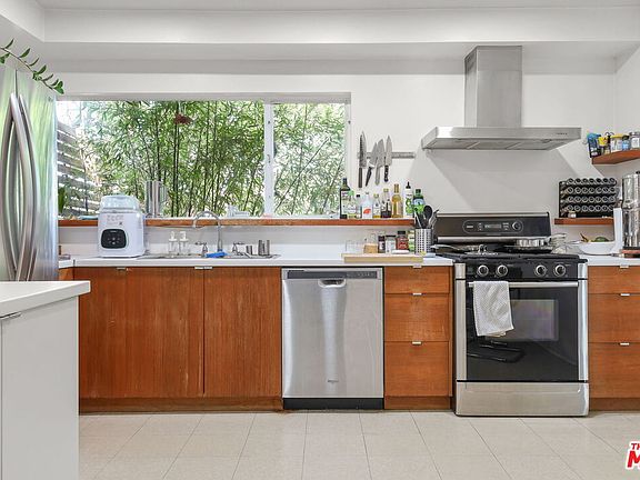 5th image of 3765 Arbolada Rd