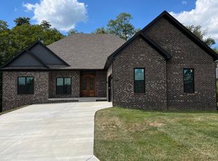 2045 Hidden Falls Trl, Richmond, KY 40475
