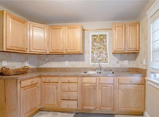 4914 E 88th St, Garfield Heights, OH 44125