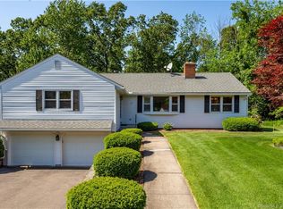 35 Wildwood Rd, Wethersfield, CT 06109