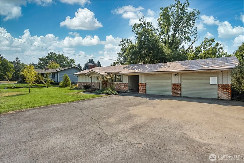2nd image of 39 Prospect Avenue