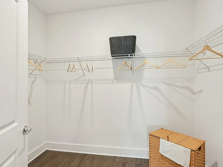20-web-or-mls-3730 Dupont Ave Unit 7101-S1508-020