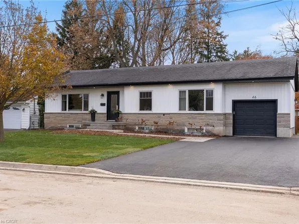 46 Roselawn Ave, Hamilton, ON L9G 2J2