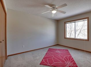 2127 Parkway Ave, Shakopee, MN 55379