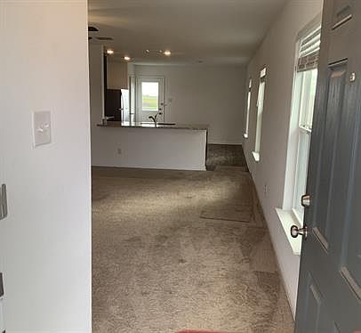 4th image of 4015 Trail Vw