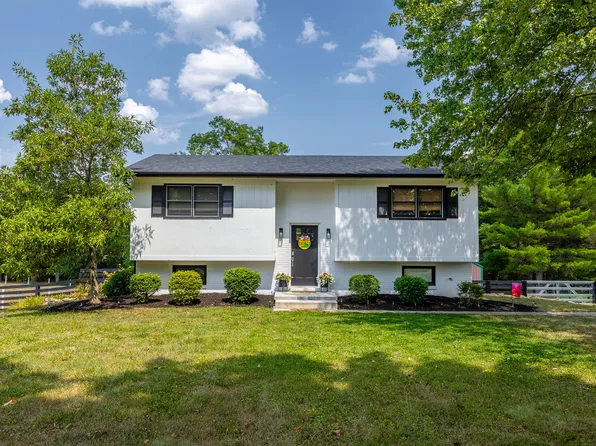 151 Christina Dr, Salvisa, KY 40372