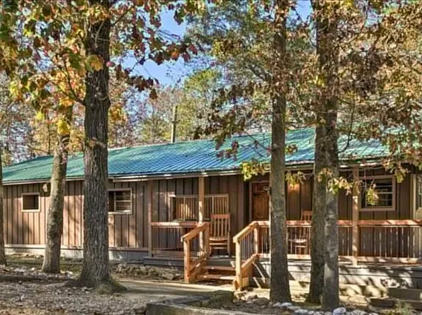 111 Coho Rd, Broken Bow, OK 74728