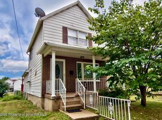 634 Hickory St, Old Forge, PA 18518