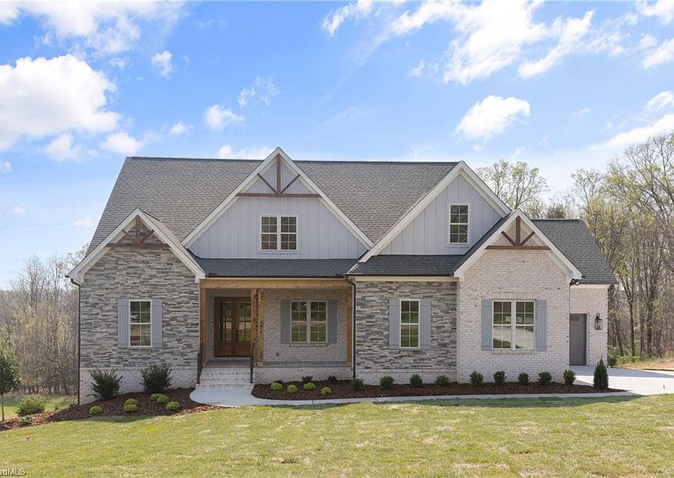 1st image of 3973 Valley View Cir