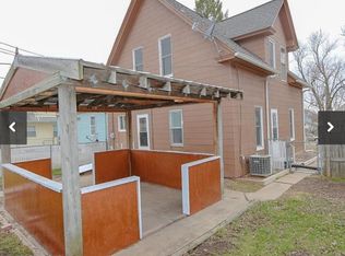 931 16th Ave SW, Cedar Rapids, IA 52404