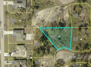 370 Mecca Ct, Lehigh Acres, FL 33972