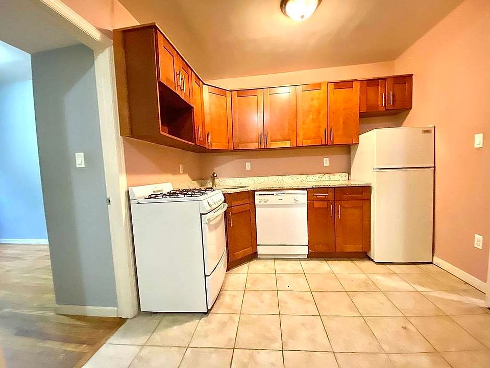 1st image of 254 W 73rd St #5D