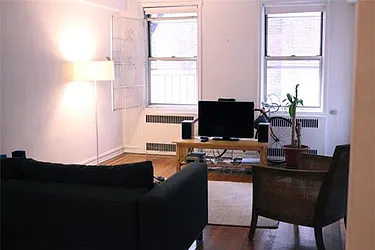 Rented by Metropolitan Res. Partners