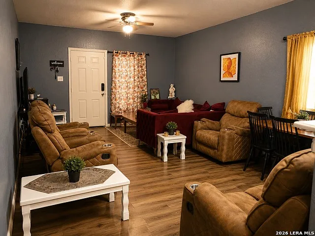 3 bed, 2.0 bath, 1050 sqft, $1,500 — Photo 4