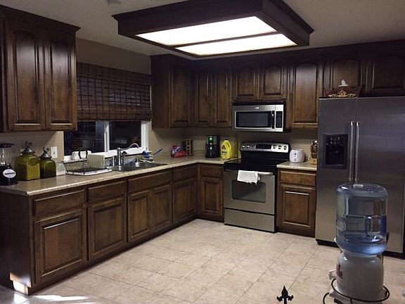 5th image of 2633 Millcreek Dr