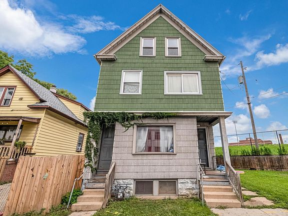 3rd image of 1002 W Becher STREET #1004