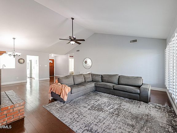 3rd image of 5820 W Morelos Street