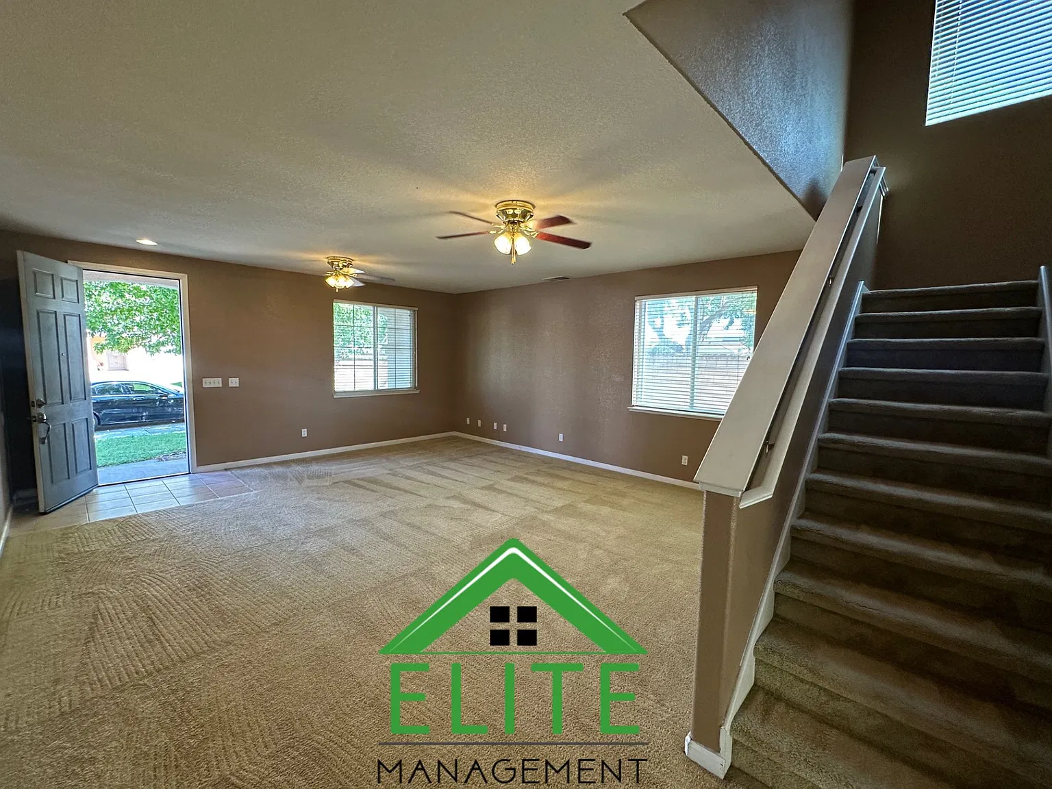 6 bed, 3189 sqft, $4,195 — Photo 4