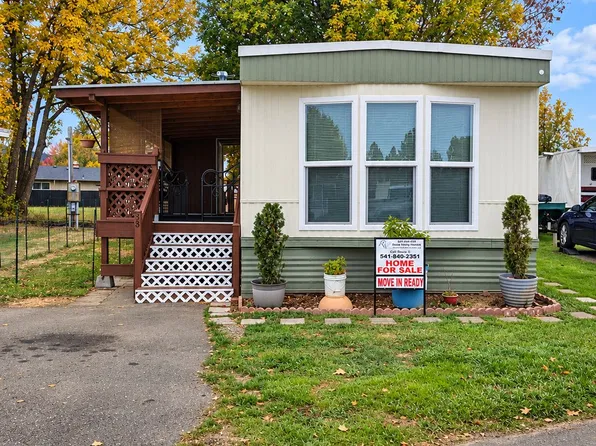1050 W Central Ave Unit 38, Sutherlin, OR 97479