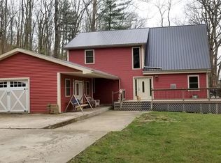 4274 Newbury Rd, Little Hocking, OH 45742