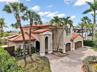 16101 NW 79th Ct, Miami Lakes, FL 33016