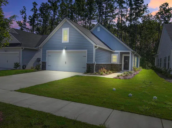 1246 Darling St, Summerville, SC 29485