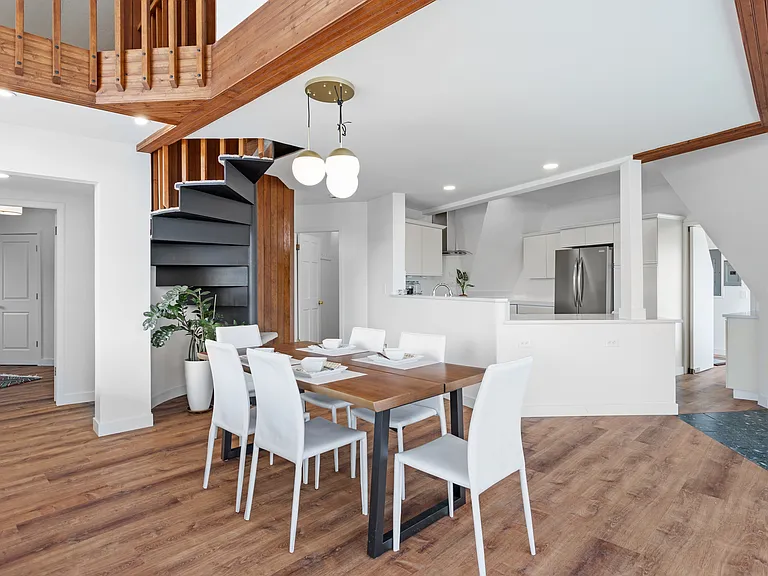 7005 Lake View Point Dr — Photo 8