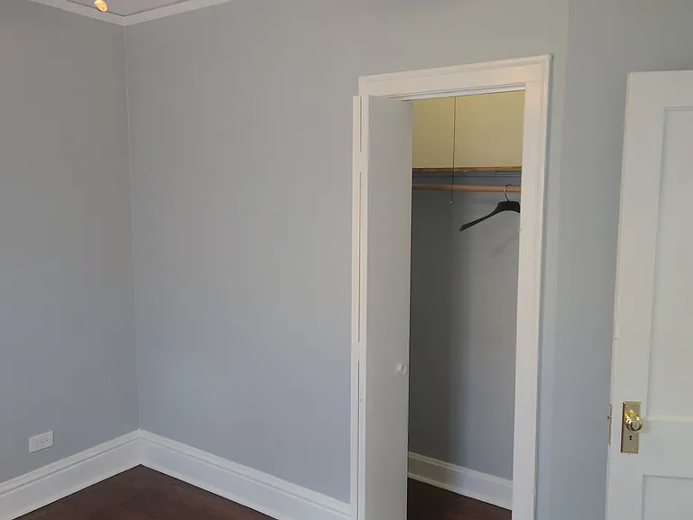 7429 W 58th Pl — Photo 12