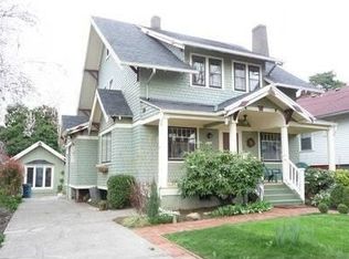 3955 SE Franklin St, Portland, OR 97202
