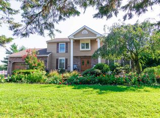 422 Maxim Rd, Howell, NJ 07731