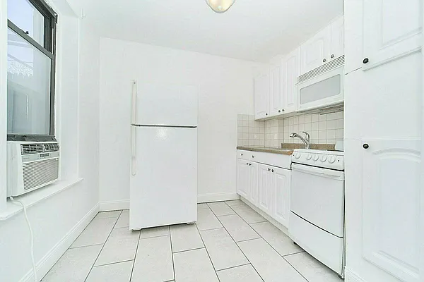 Rented by Living New York | media 5