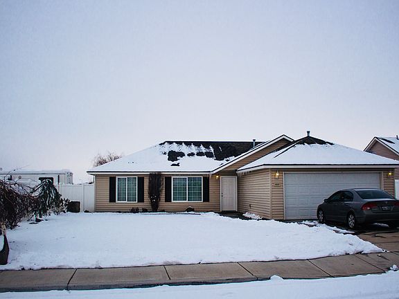 2nd image of 8107 Canyon Dr