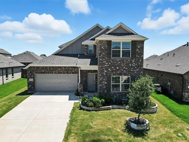 913 Cobalt Dr — Photo 3