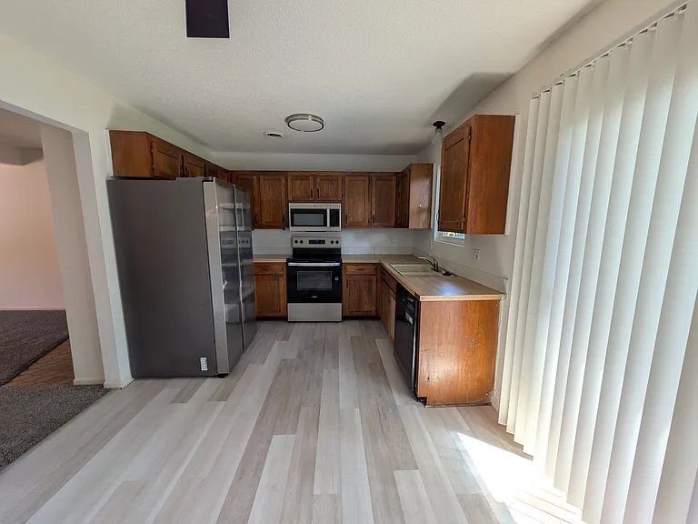 9509 W 86th St — Photo 14