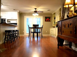 1406 Deering St, Cleveland, MS 38732