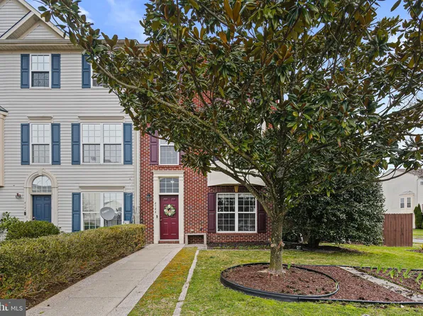 4146 Cutty Sark Rd, Middle River, MD 21220